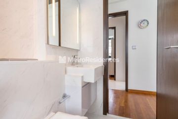 Meyer Melodia | Single Room and Bathroom | Residential View