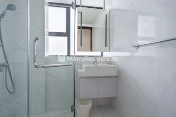 Meyer Melodia | Single Room and Bathroom | Residential View
